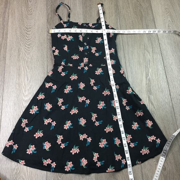 Hollister Woven Floral Button Smocked Back Mini A-line Dress Black Small - Picture 6 of 6